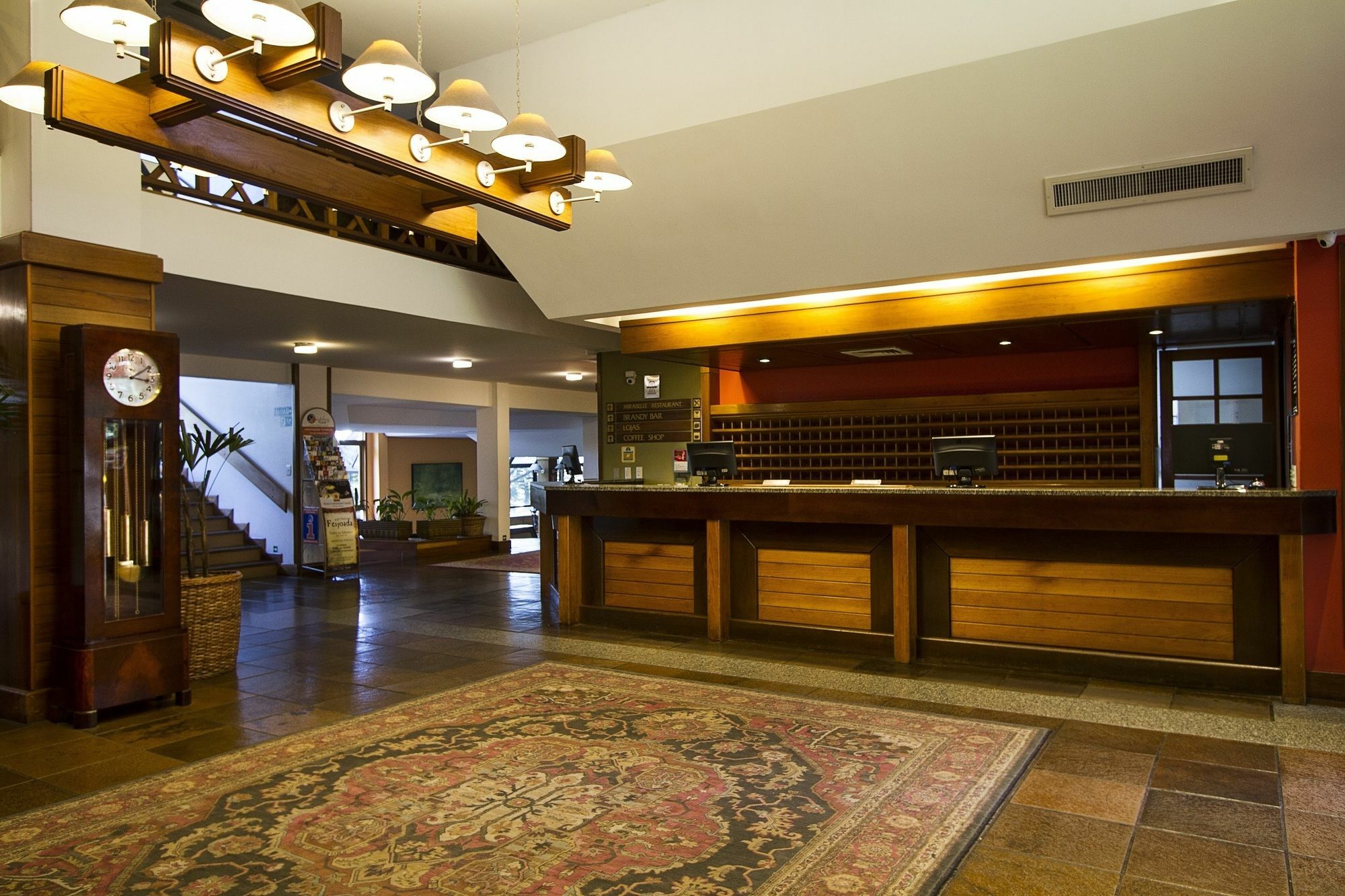 Tri Hotel Canela Exterior photo